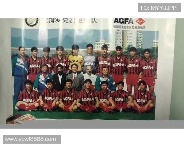 团结一心：探讨上海足球队的团队协作与胜利之道