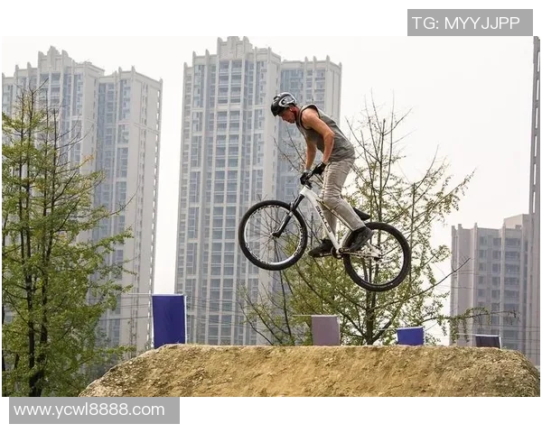 重庆极限运动队与北京极限运动队赛后复盘分析节奏与战术对比 重庆极限运动队与北京极限运动队赛后复盘分析节奏与战术对比