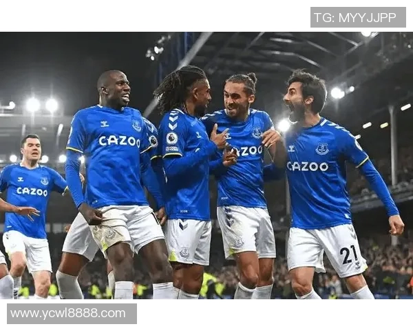 埃弗顿主场迎战曼城双方争夺英超关键三分之战