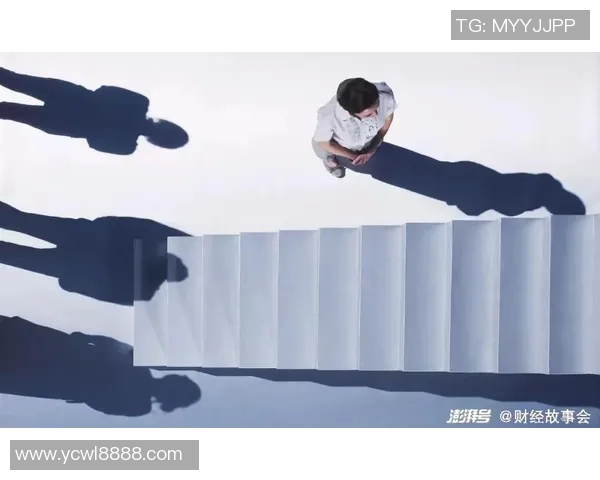 朱俊龙：从青涩少年到职场精英的成长之路与人生哲学探索