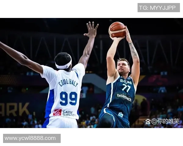 菲律宾男篮迎战澳大利亚队全力争胜展现篮球激情与实力对决