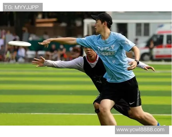 重庆飞盘队在世界攀岩锦标赛中的意识表现分析与点评