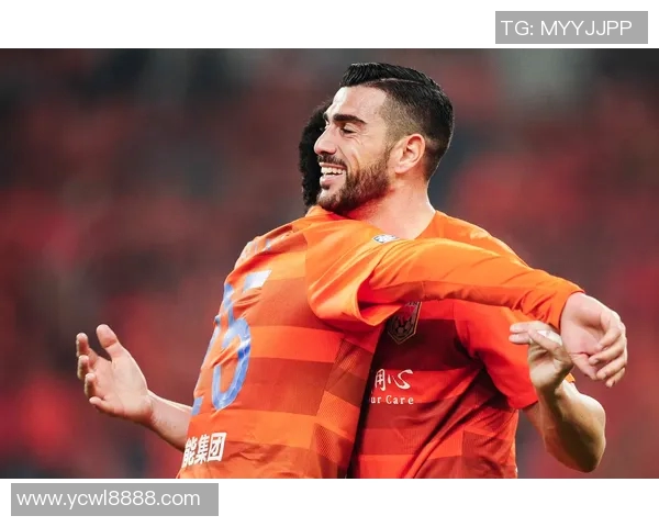 鲁能与上港比赛中越位争议引发热议球迷和专家各执己见 鲁能与上港比赛中越位争议引发热议球迷和专家各执己见