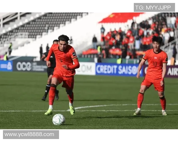 伊拉克对阵澳大利亚的精彩较量揭示足球战术与团队合作的重要性